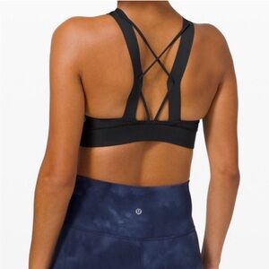 Lululemon Strong at Heart size 8 black sports bra